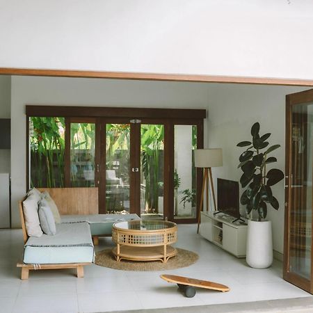 Three Palms Surf & Stay Medewi Airsatang Bagian luar foto