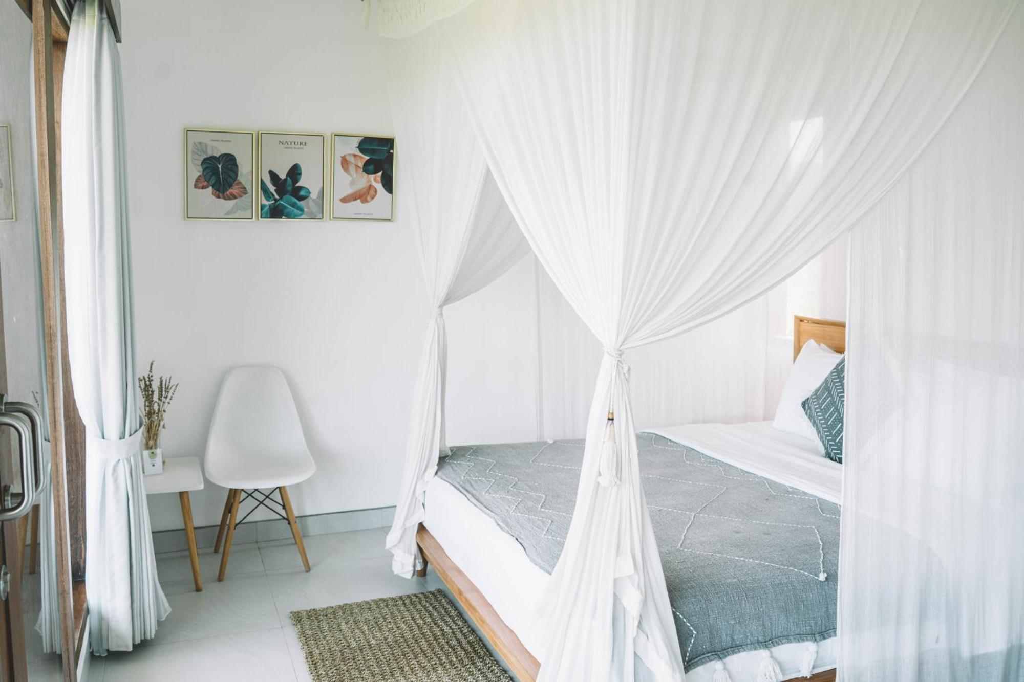 Three Palms Surf & Stay Medewi Airsatang Bagian luar foto