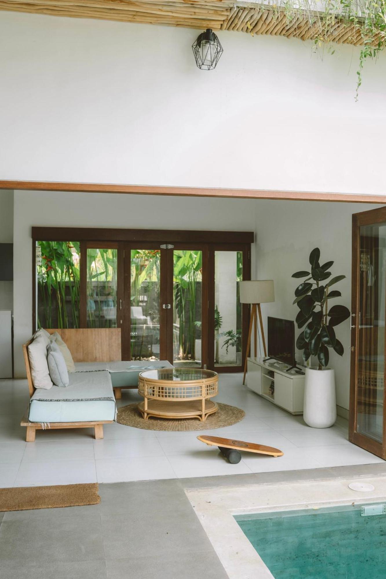 Three Palms Surf & Stay Medewi Airsatang Bagian luar foto