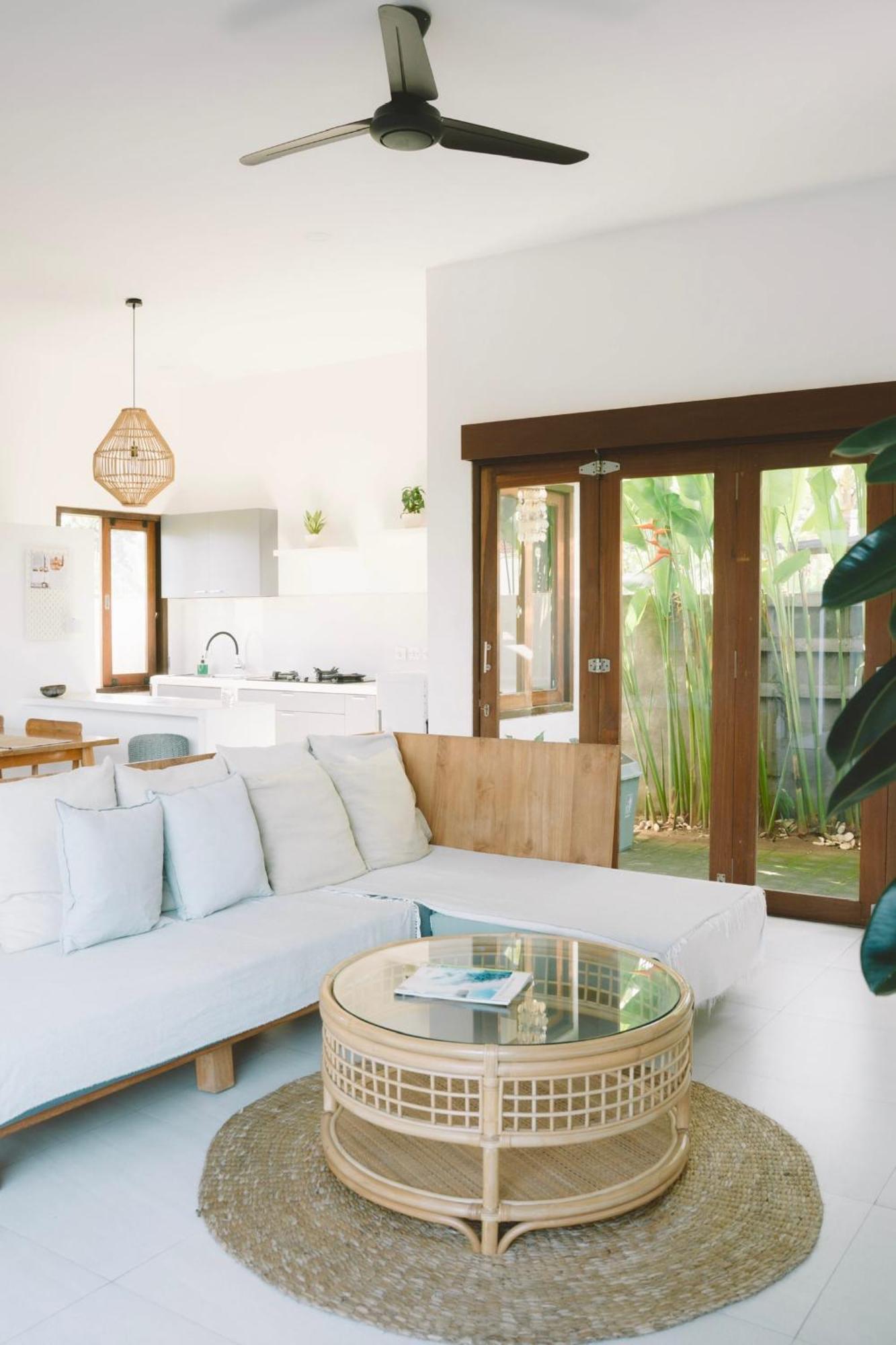 Three Palms Surf & Stay Medewi Airsatang Bagian luar foto